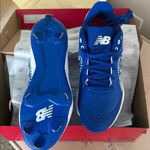 SOFTBALL sale! NIB Ladies New Balance Royal Blue Softball Spikes Sz 7.5